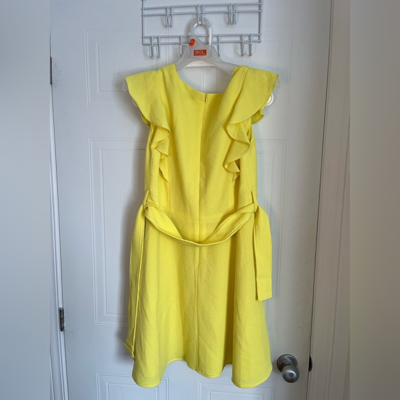 Yellow “black halo” dress - Picture 3 of 3